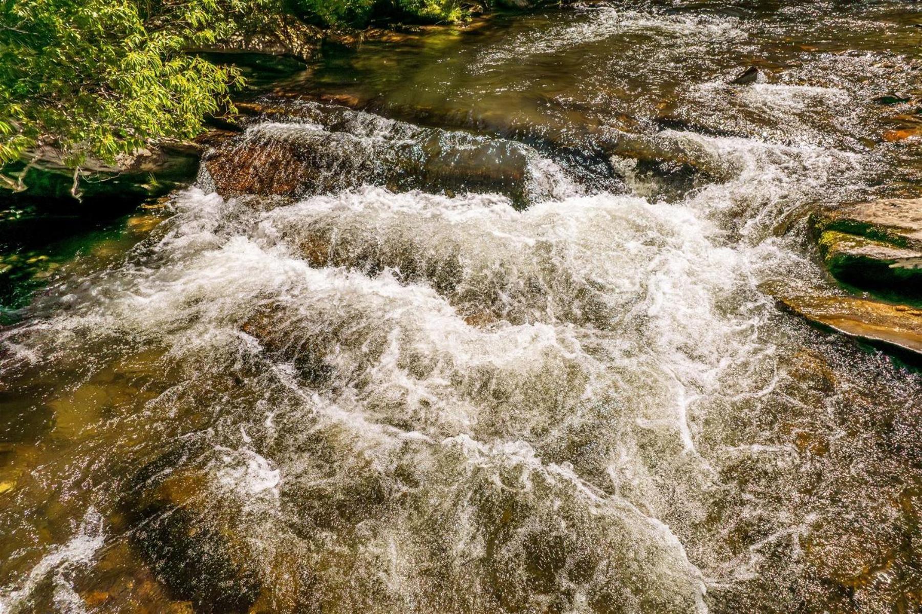 Waterfall Hideaway Bryson City Ngoại thất bức ảnh