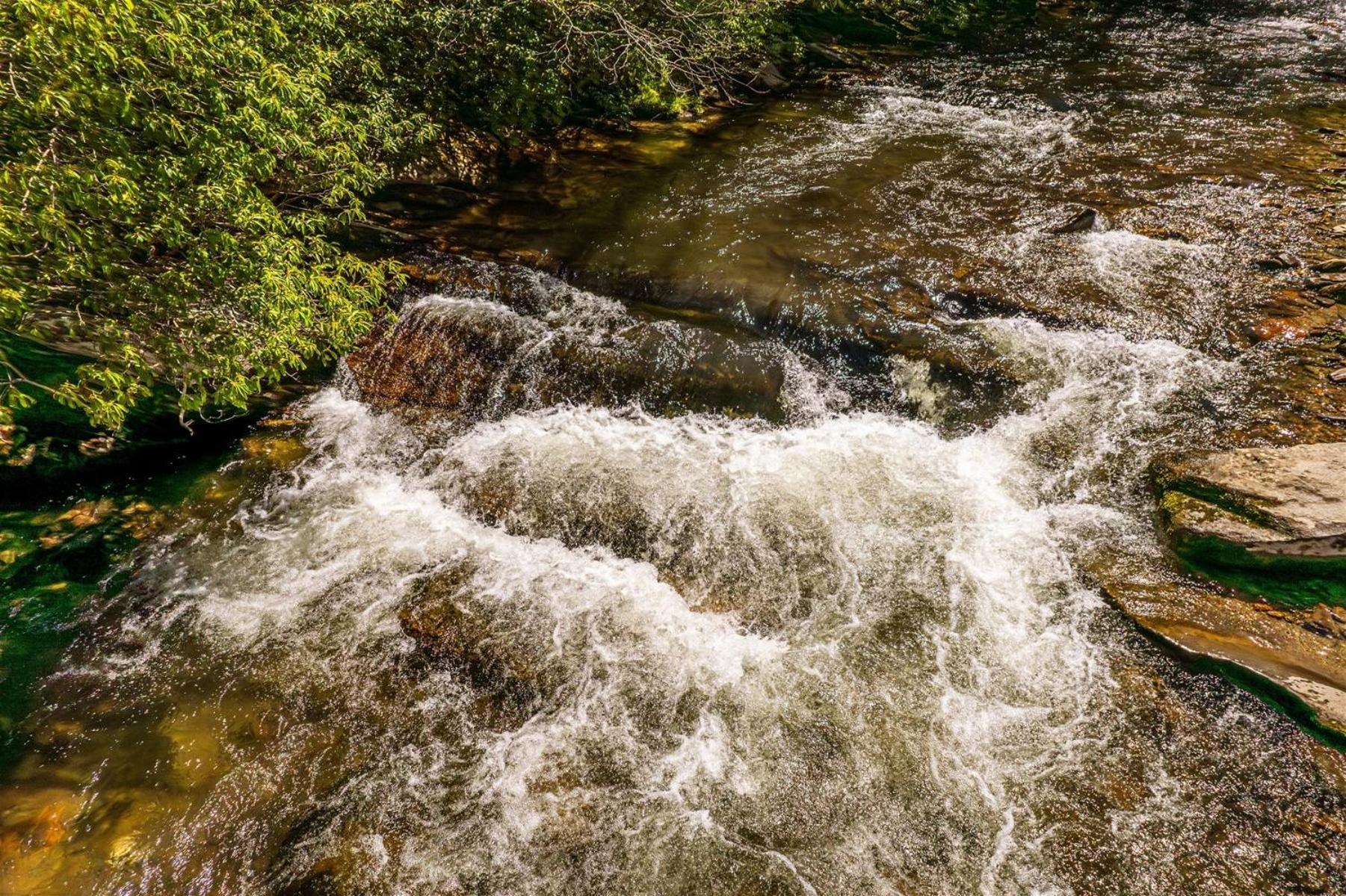Waterfall Hideaway Bryson City Ngoại thất bức ảnh